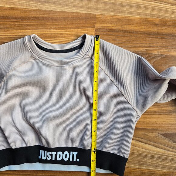 Nike Ribbed Just Do It Long Sleeve Crop Tee Top Grey/Ivory Size Medium [H172] - Picture 6 of 6